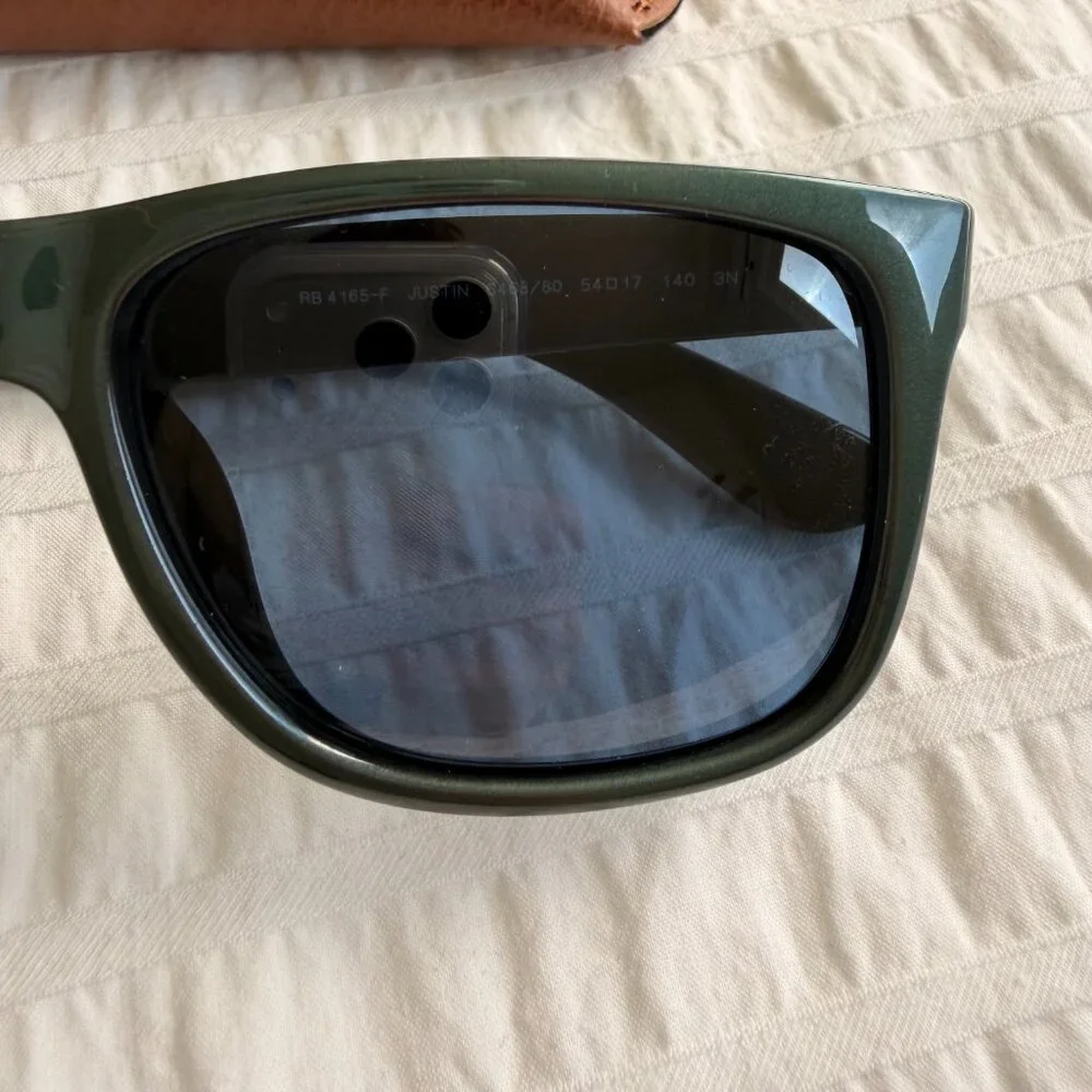 Ray-Ban Justin Classic sunglasses in Green Metallic  NWOT - Picture 5 of 13